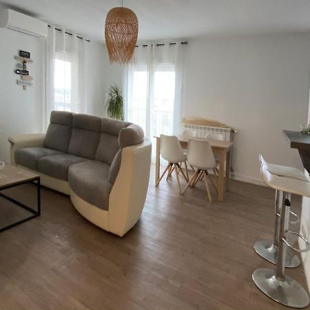 Appartement T2 Proche Centre Ville إستريس المظهر الخارجي الصورة