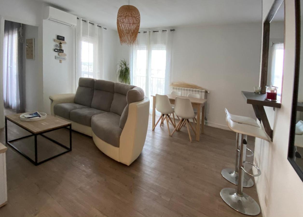 Appartement T2 Proche Centre Ville إستريس المظهر الخارجي الصورة